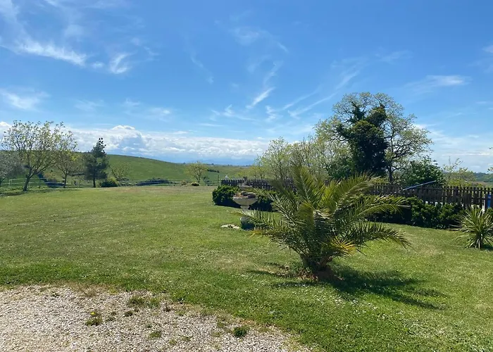 Monplaisir Zen Gasthuis Latrape