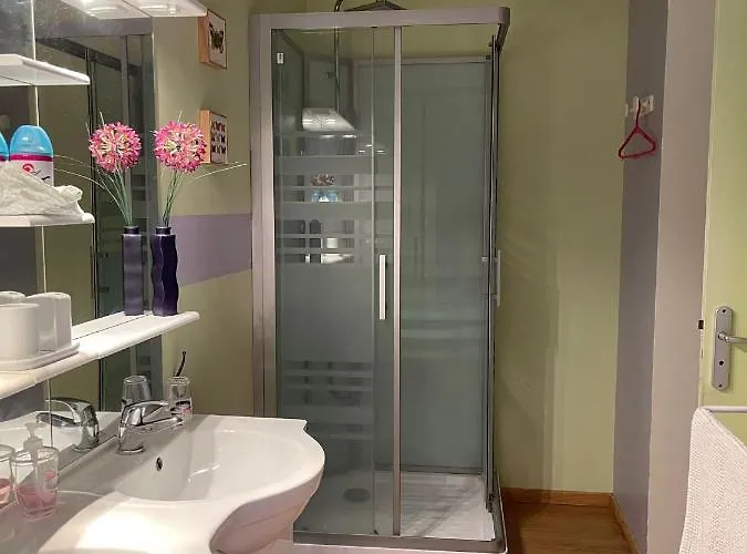 Monplaisir Zen Gasthuis Latrape