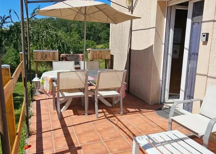 Monplaisir Zen Gasthuis Latrape