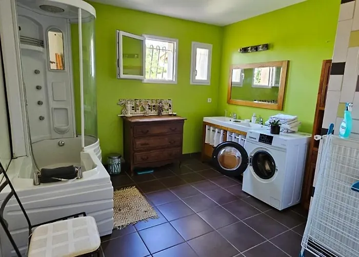 Monplaisir Zen Gasthuis Latrape