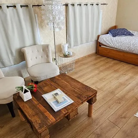 Konukevi Monplaisir Zen Latrape