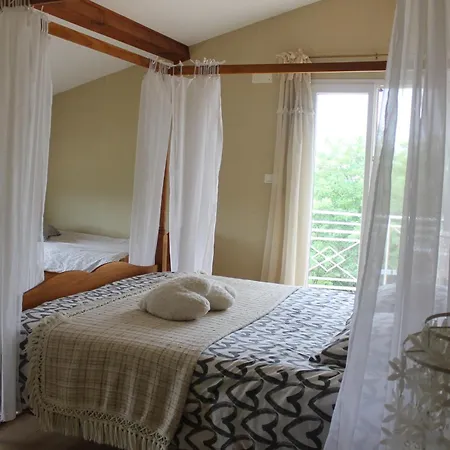 Monplaisir Zen 4* Latrape